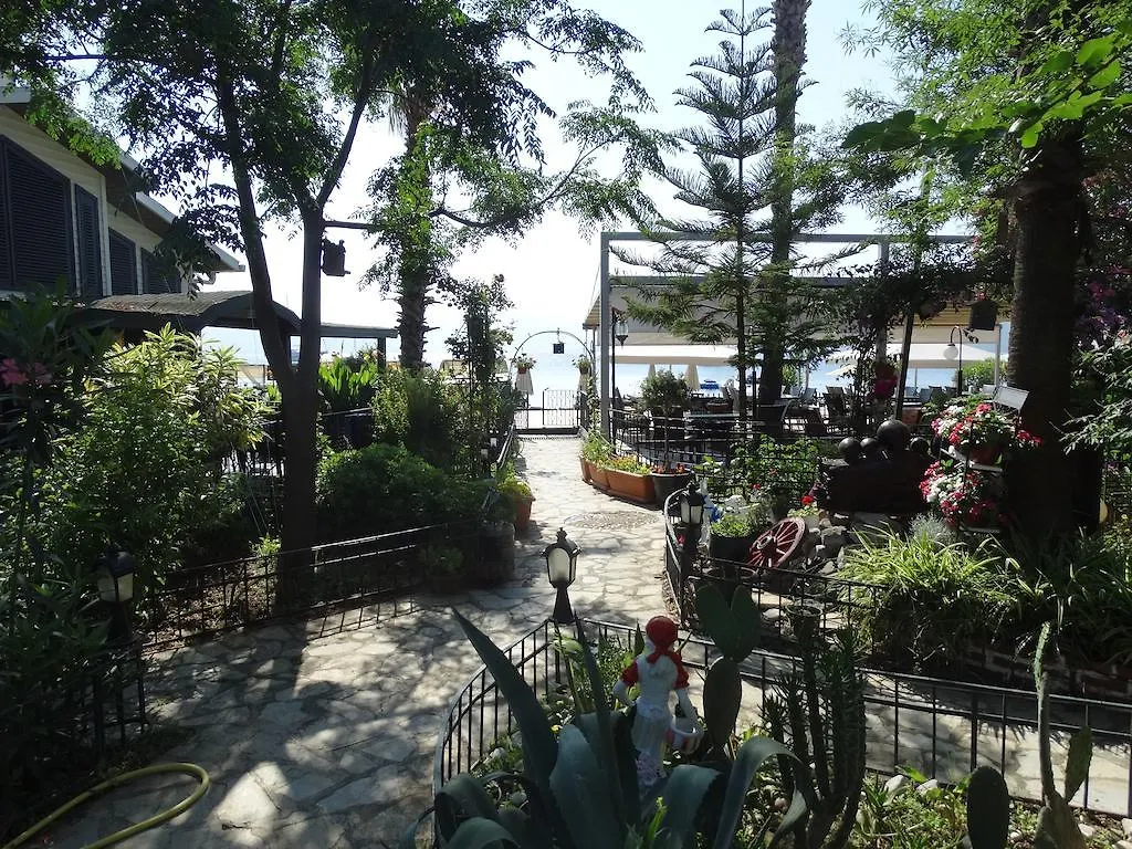Beachwood Villas Мармарис Отель